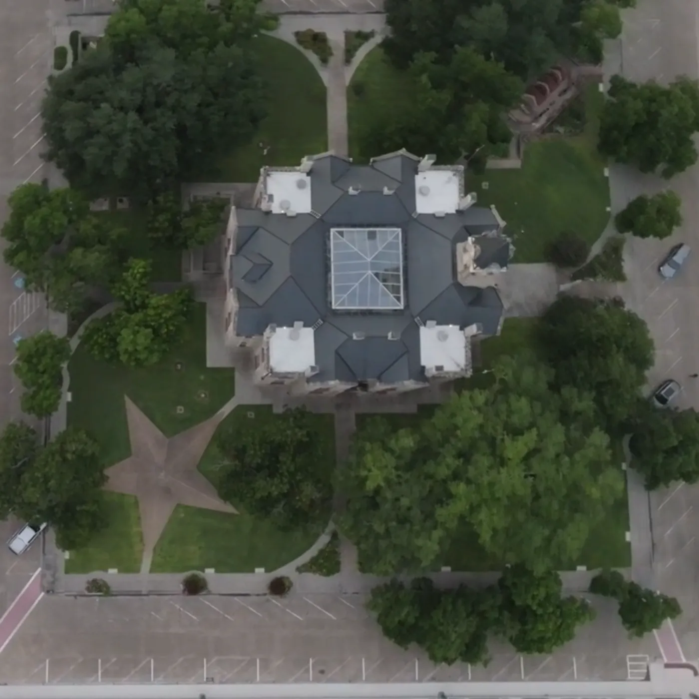 Aerial view of the La Grange courthouse square